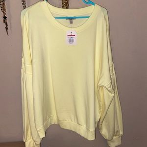 Balloon sleeve crewneck